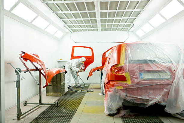 Using innovative painting to make the transit vehicle more attractive.
