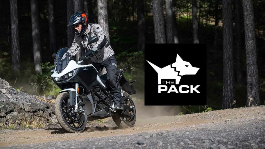 Helmet advertising