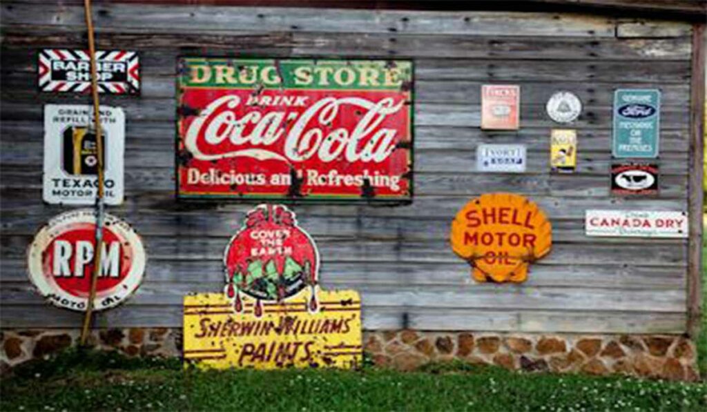 Types of Commercial advertisement images in the market
