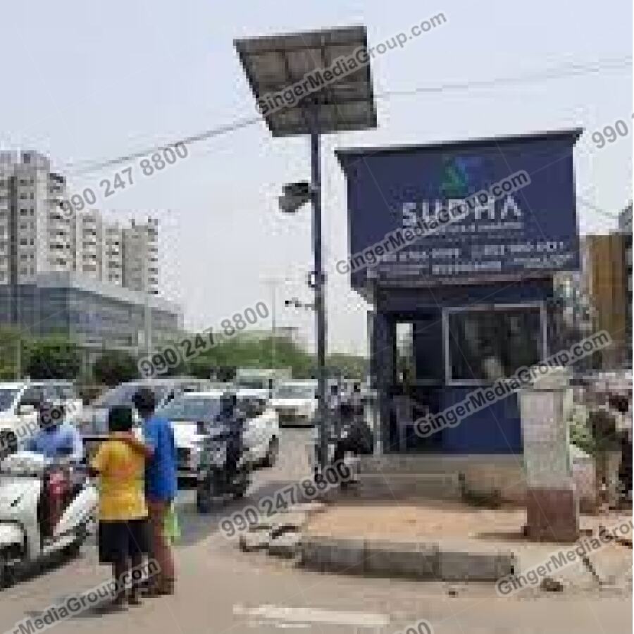 Top colors used in Auto rickshaw advertising